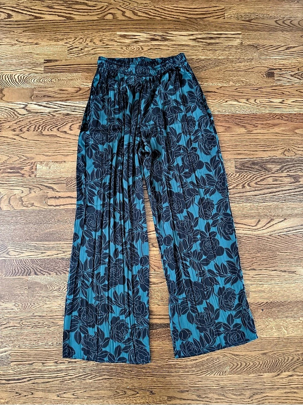 Gap Floral Wide Leg Satin Floral Pants